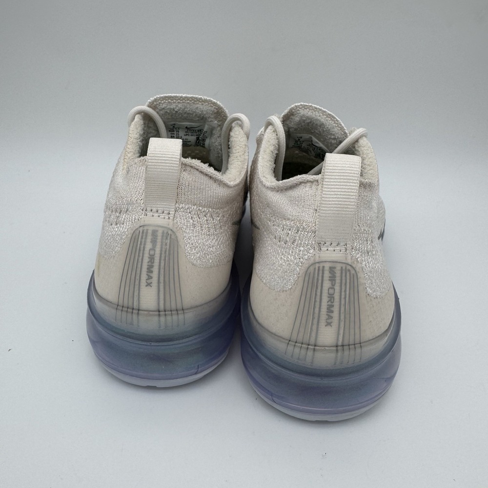 Nike Women’s Light Beige Knit Sneakers with Gray Swoosh - Picture 3 of 7